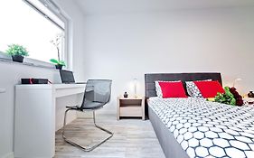 Apartamenty Homely Place Casa Verona - Stary Rynek - Parking